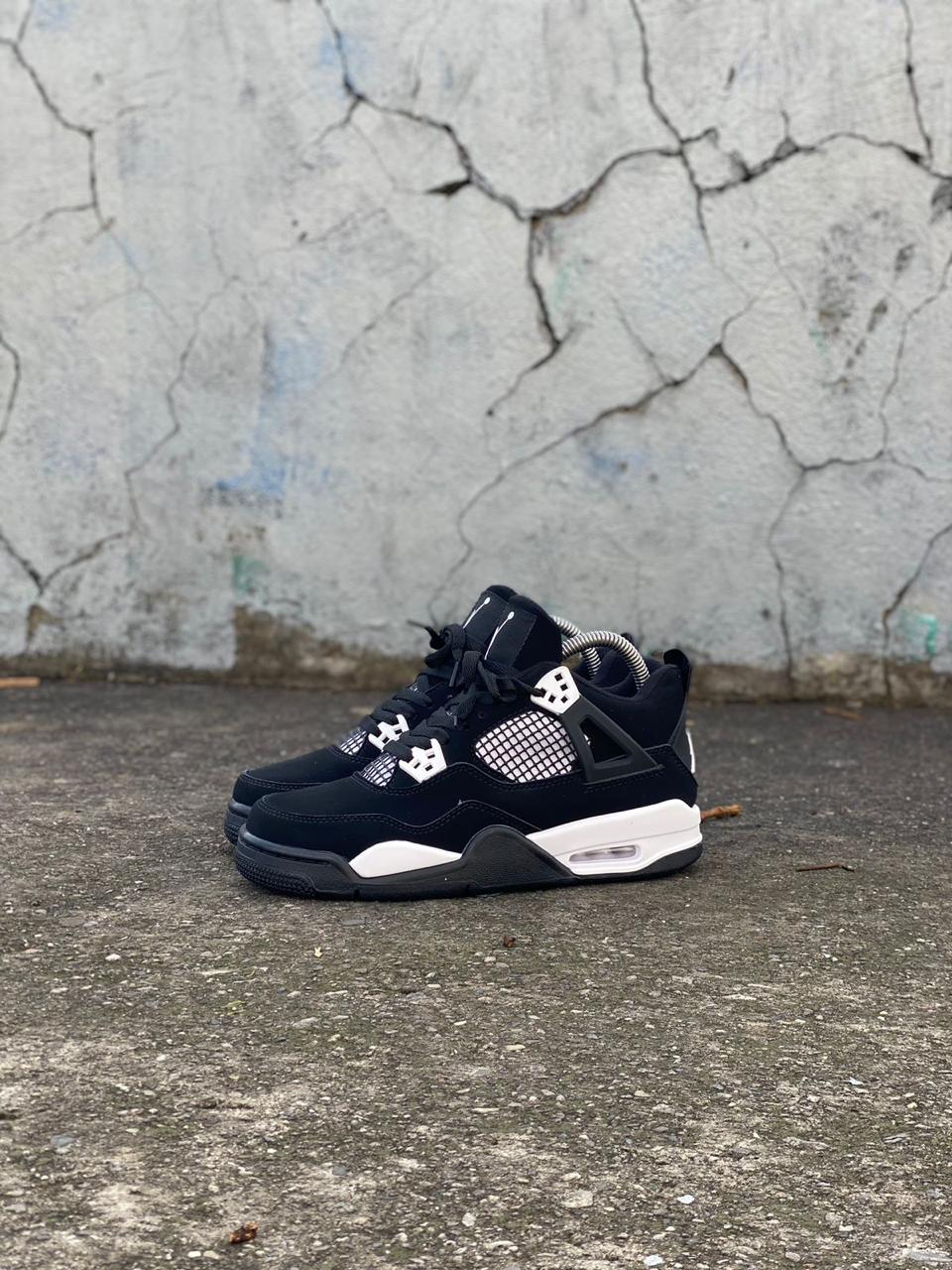 nike jordan 4